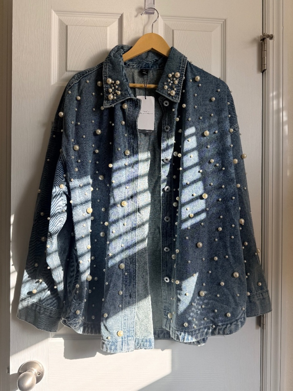 Denim & Pearls